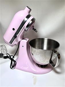 KitchenAid KSM150PSPK Artisan 5 Qt Mixer Limited Edition Breast Cancer  Awareness